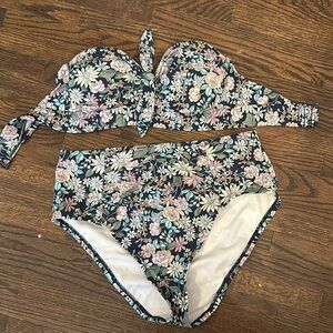 High waisted bandeau bikini